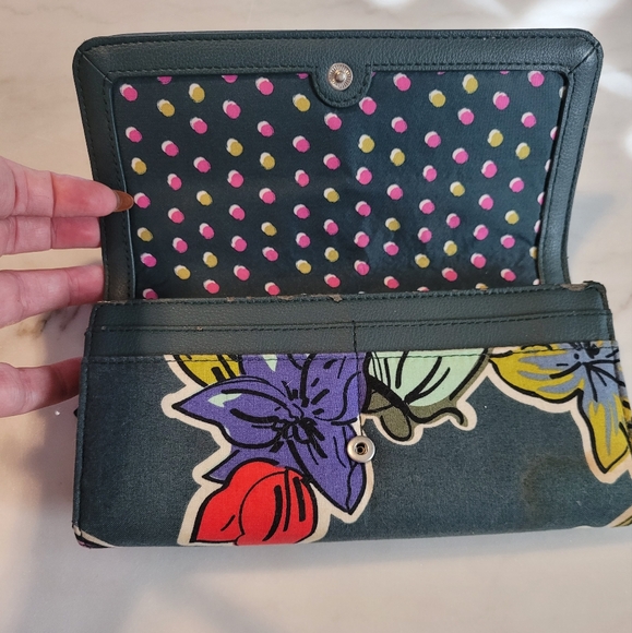 Vera Bradley Lily Floral Polka Dot Yellow Pink Multi Pocket Wallet - Picture 2 of 15